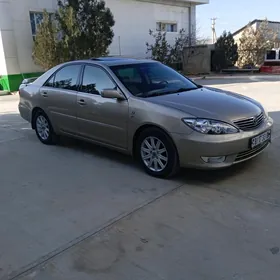 Toyota Avalon 2004