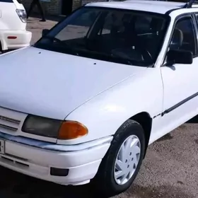 Opel Astra 1992