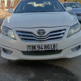 Toyota Camry 2010