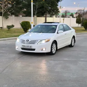 Toyota Camry 2010