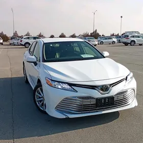 Toyota Camry 2020