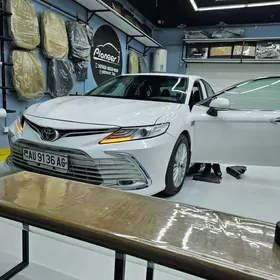 Toyota Camry 2018