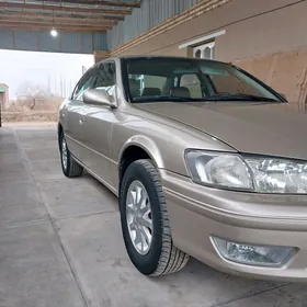 Toyota Camry 2001