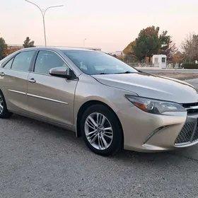 Toyota Camry 2017