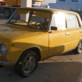 Lada 2104 1983