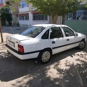 Opel Vectra 1991