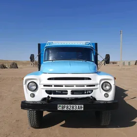 Zil 130 2025