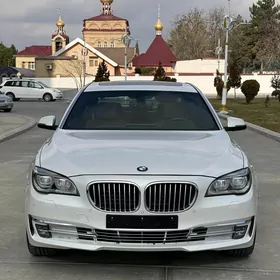 BMW 730 2013