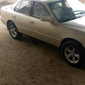 Toyota Camry 1995