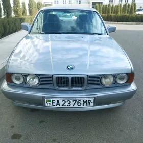 BMW 525 1990