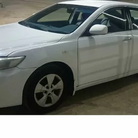 Toyota Camry 2010