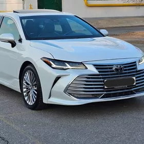 Toyota Avalon 2019