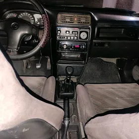 Opel Vectra 1992