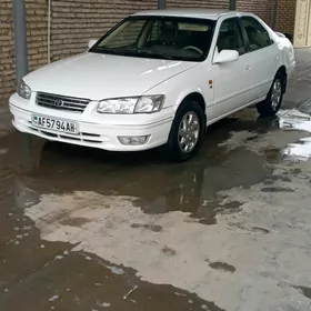 Toyota Camry 1997