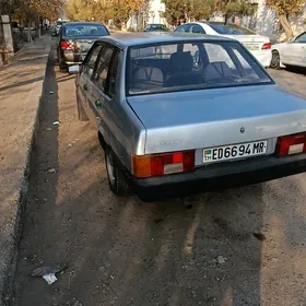 Lada 21099 2001