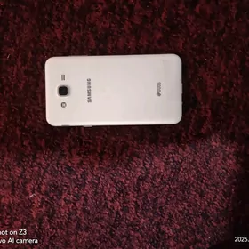 Samsung J7 2015