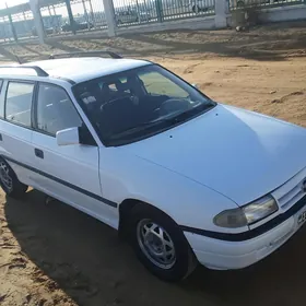 Opel Astra 1993