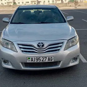 Toyota Camry 2011