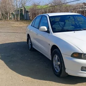 Mitsubishi Galant 1999