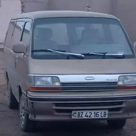 Toyota Hiace 1993