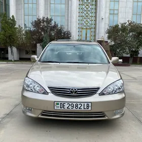 Toyota Camry 2005