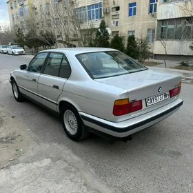 BMW 535 1990