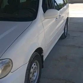 Kia Cerato 2004