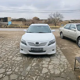 Toyota Camry 2011