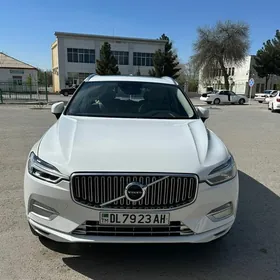 Volvo XC60 2020