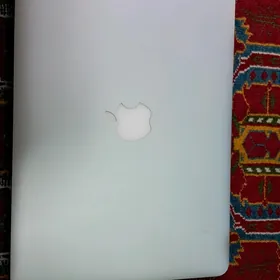 Macbook