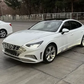 Hyundai Sonata 2021