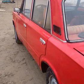 Lada 2104 1981