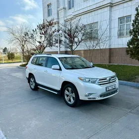 Toyota Highlander 2013