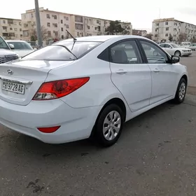 Hyundai Accent 2018