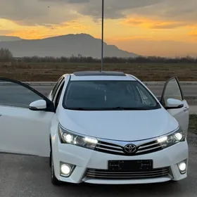 Toyota Corolla 2015