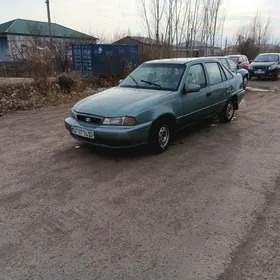 Daewoo Nexia 1995