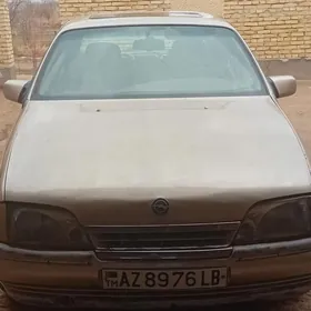 Opel Omega 1990