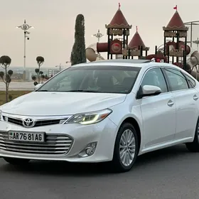 Toyota Avalon 2013