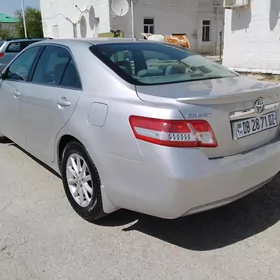 Toyota Camry 2010