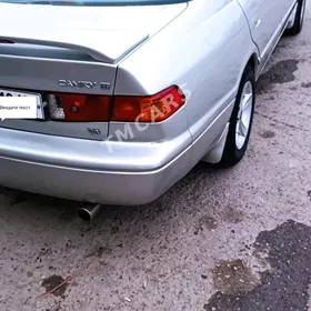 Toyota Camry 2000