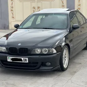 BMW E39 2000