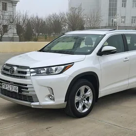 Toyota Highlander 2019