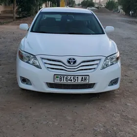 Toyota Camry 2010