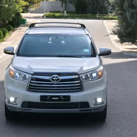 Toyota Highlander 2015