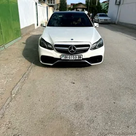 Mercedes-Benz E350 2011