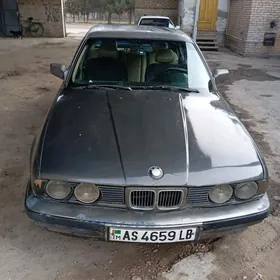 BMW 525 1990