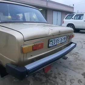 Lada 2104 1984