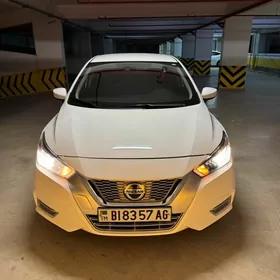 Nissan Versa 2020