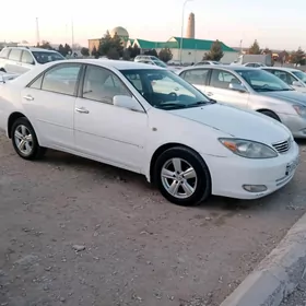 Toyota Camry 2004