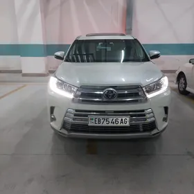 Toyota Highlander 2017